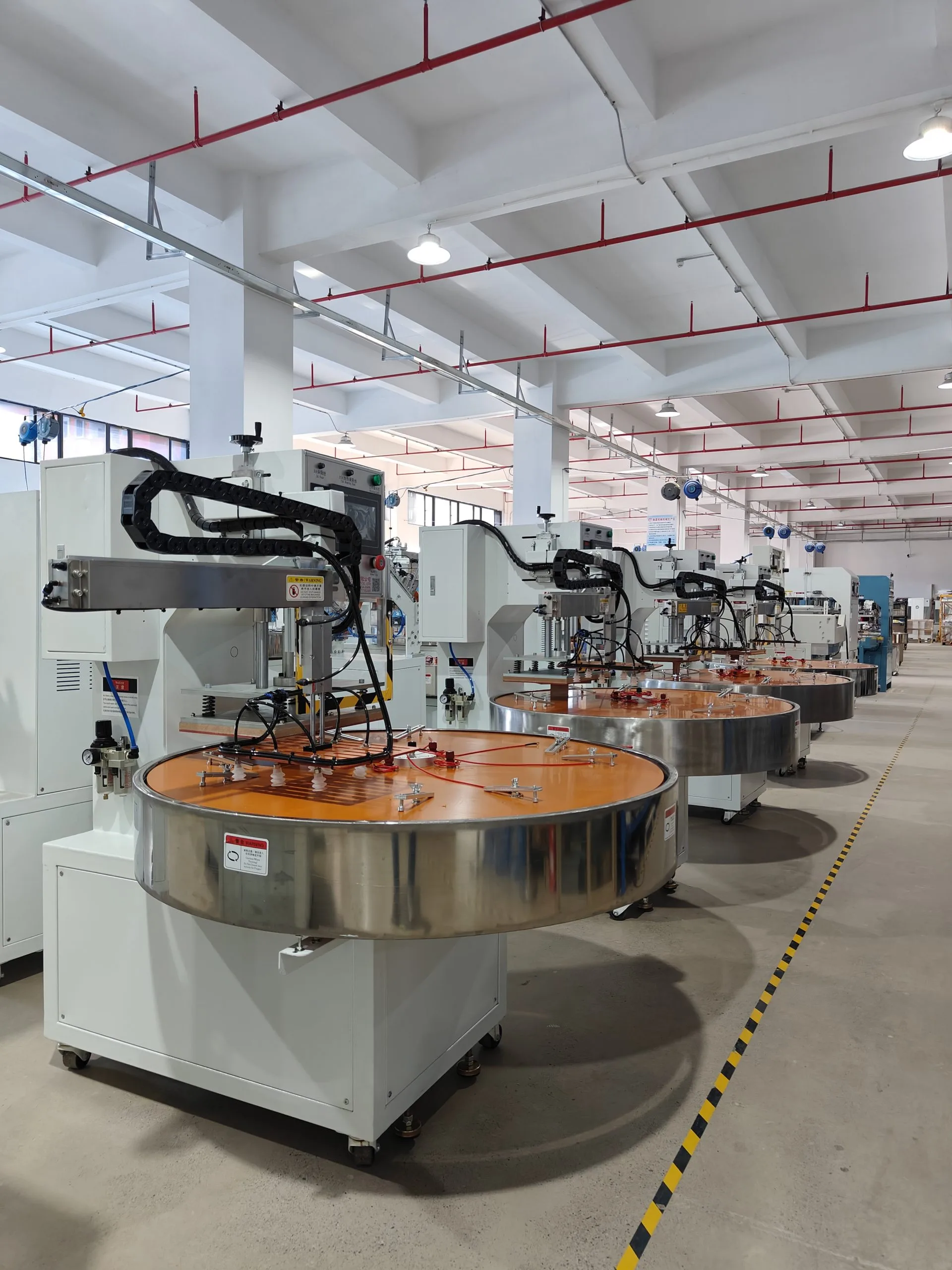 Quality control testing of high frequency welding machine before shipment