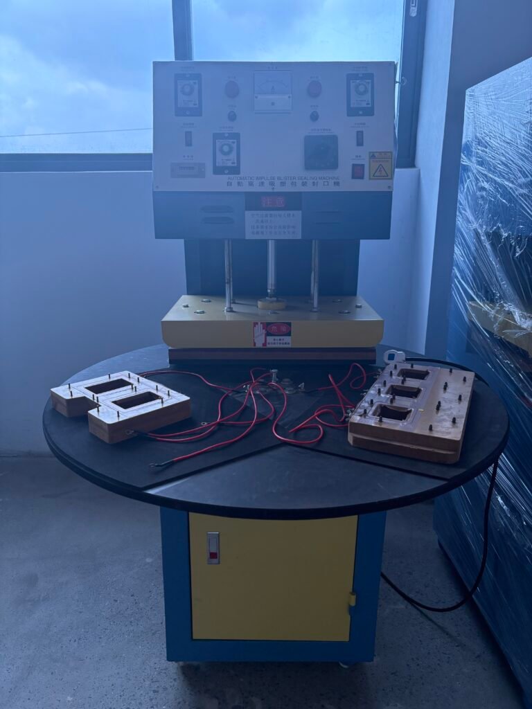 Blister Sealing Machine (Bottom-Heating Type)