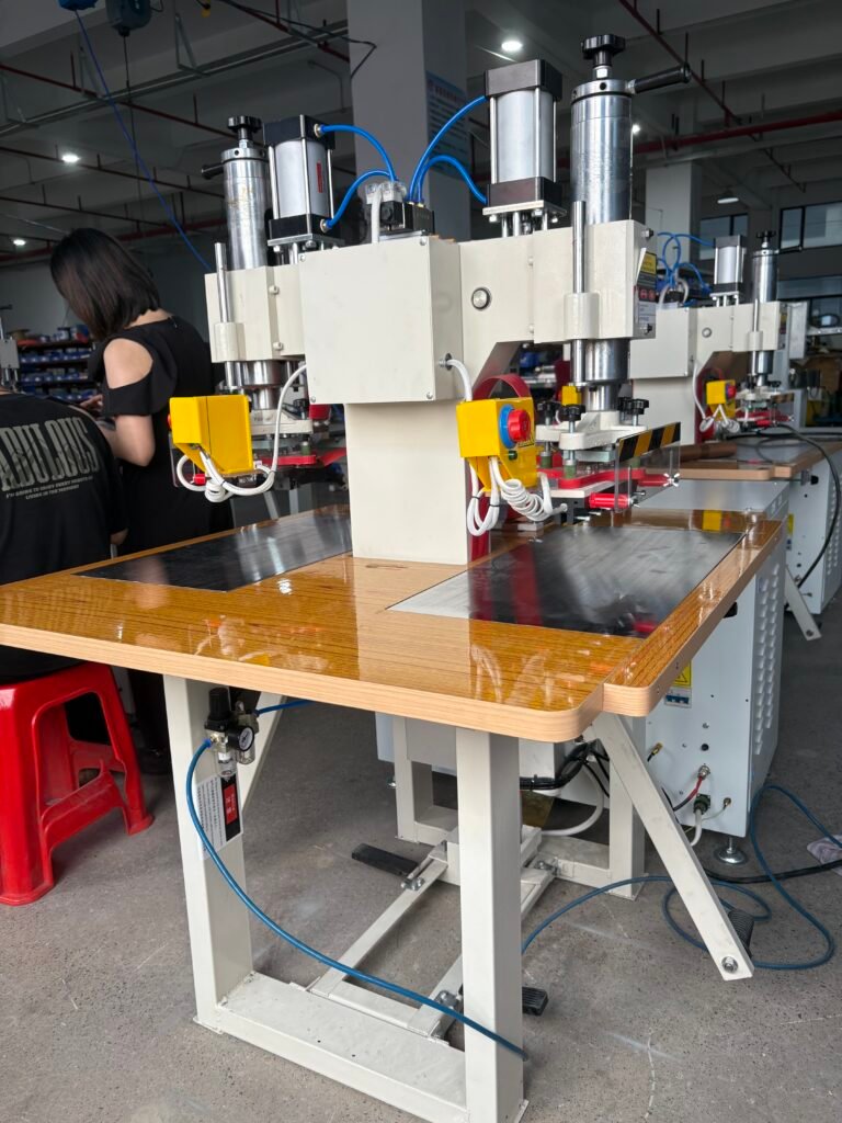 Double-head pneumatic high-frequency machine